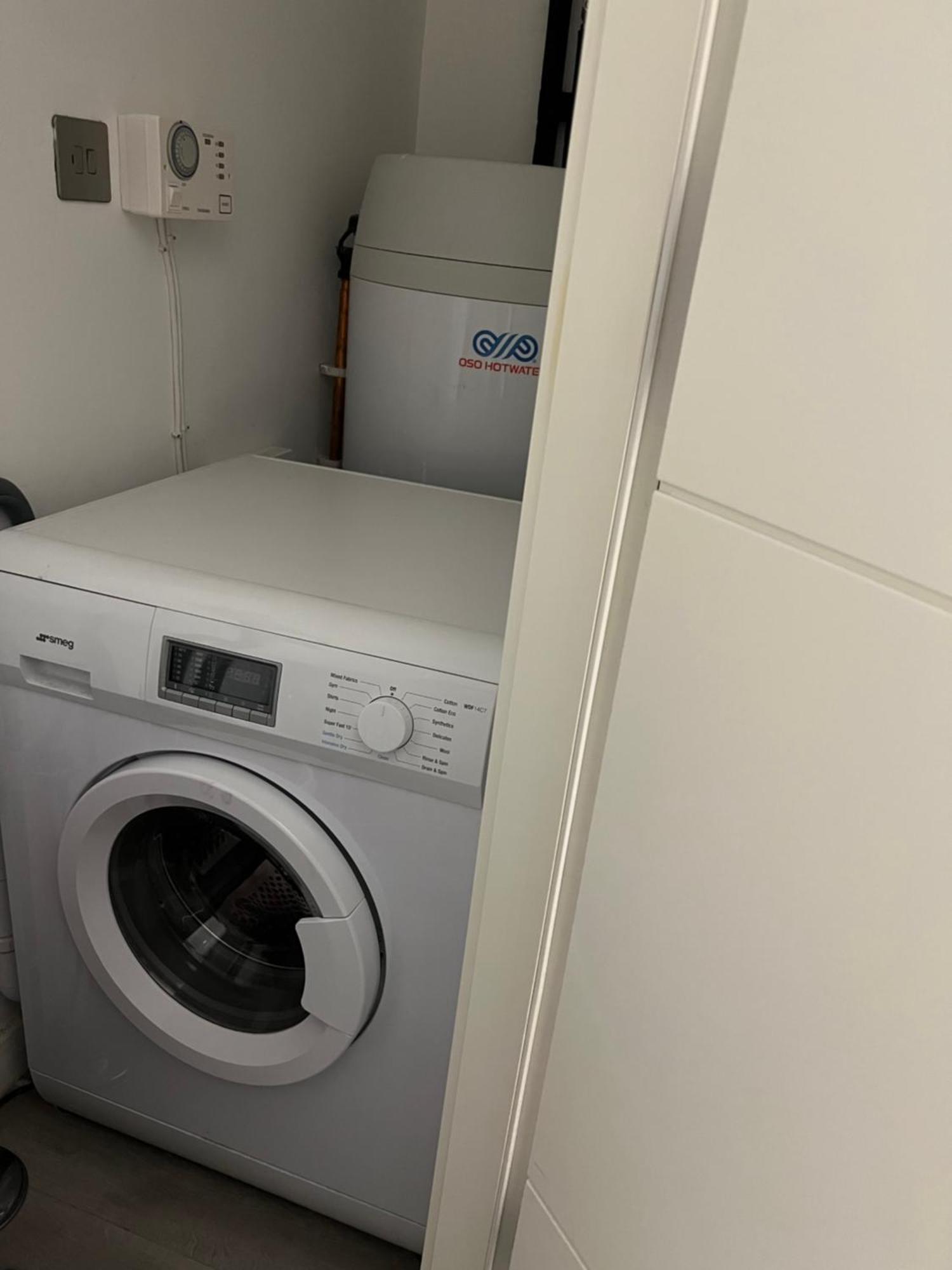 Stylish 2 Bedrooms, 2 Bathrooms With Workspace In 米尔顿凯恩斯 外观 照片
